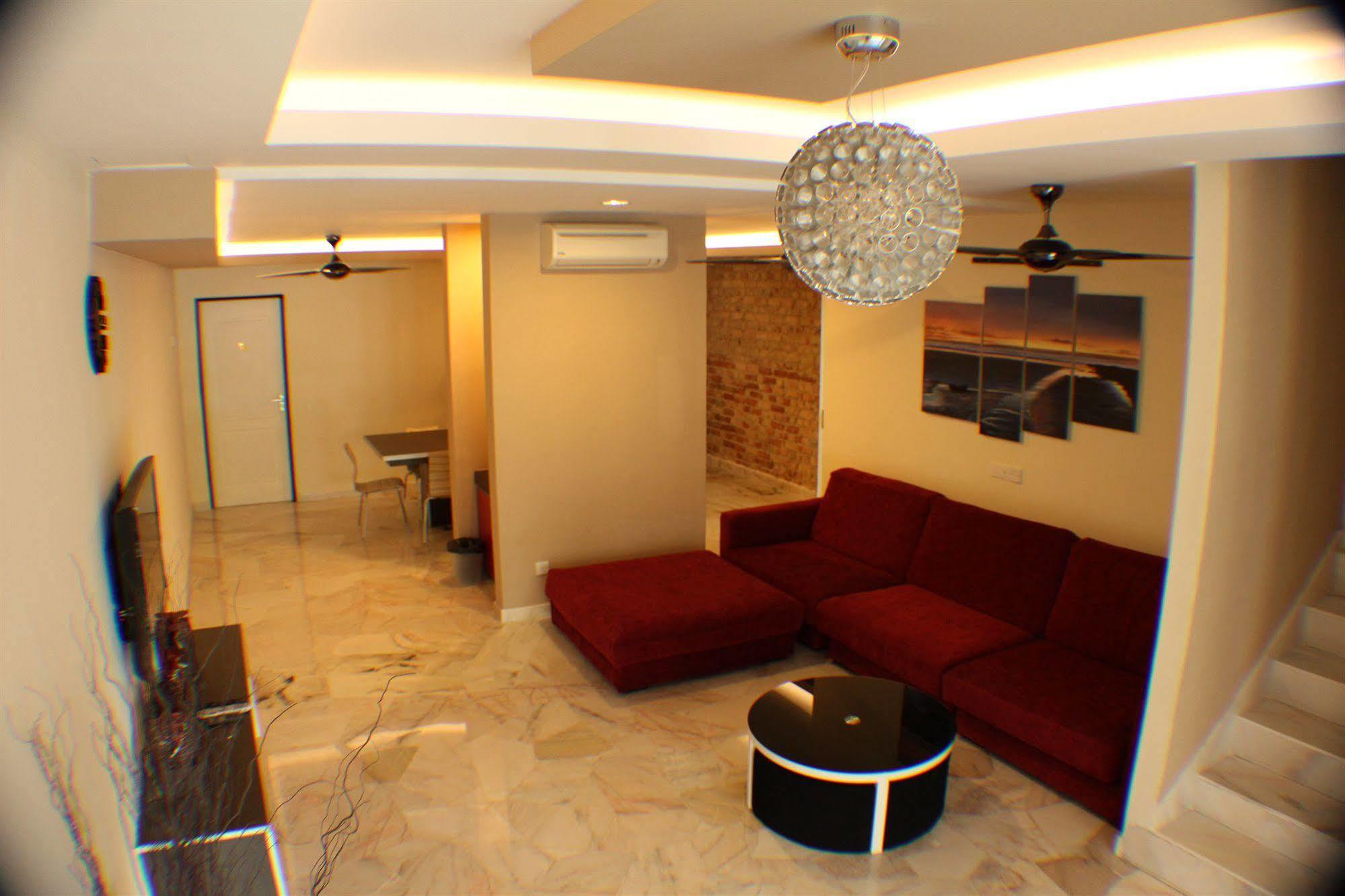Bercham Vacation House Ipoh Bagian luar foto